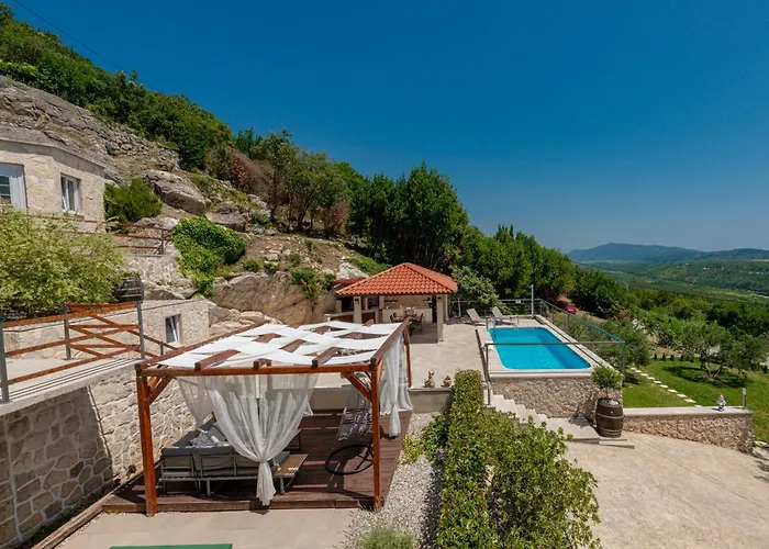 Villa Tea